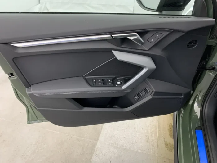 Audi A3 SPORTBACK NOUVELLE 45 TFSI E HYBRIDE RECHARGEABLE 272 S TRONIC 6 S LINE – Image 20