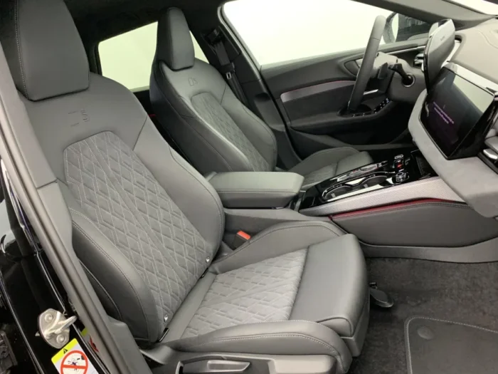 Audi A5 AVANT TDI Hybride 204 ch S tronic 7 S line – Image 7