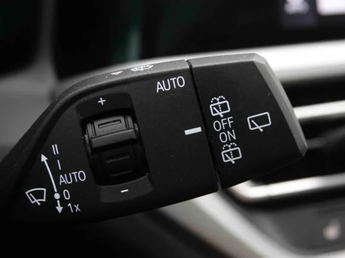 BMW 3 330e 292 PHEV Touring Sport – Image 22