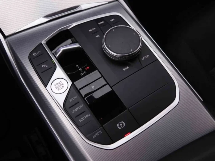 BMW 3 318dA Touring – Image 15