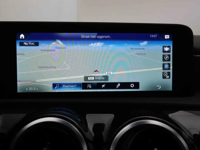 Mercedes-Benz CLA 200d SB – Image 10