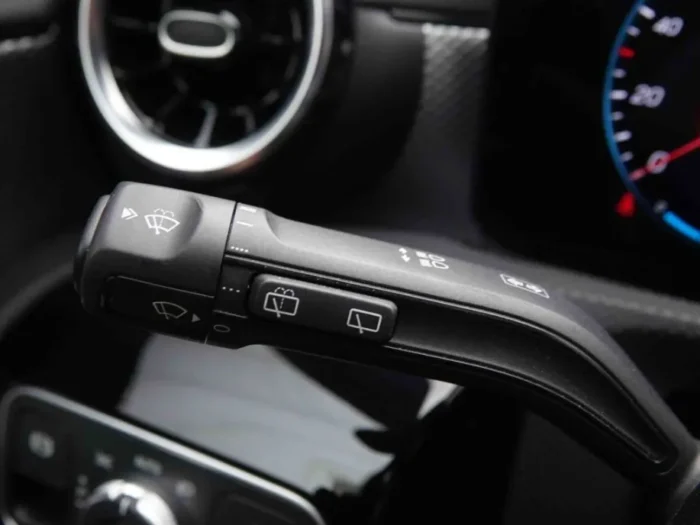 Mercedes-Benz CLA 200d SB – Image 18