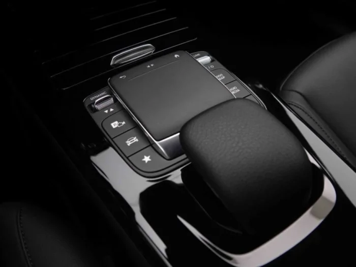 Mercedes-Benz CLA 200d SB – Image 16