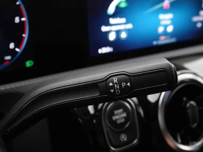 Mercedes-Benz CLA 200d SB – Image 19