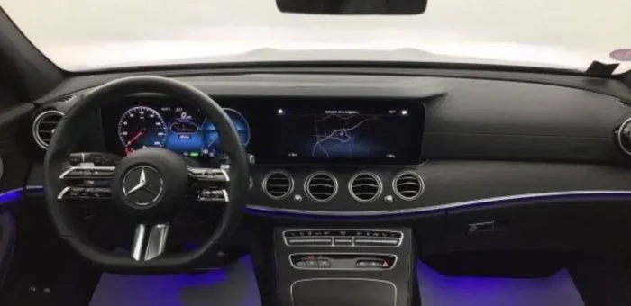 Mercedes-Benz CLASSE E BREAK Classe E Break 300 e 9G-Tronic AMG Line – Image 9