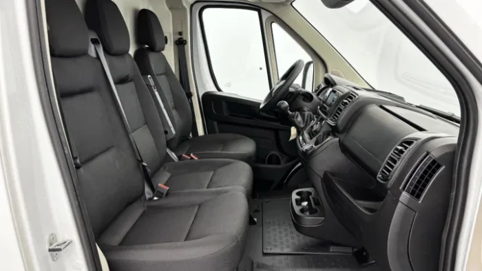 Peugeot BOXER FOURGON BOXER FGN TOLE 3.3 T L2H2 140 S&S BVM6 – Image 7