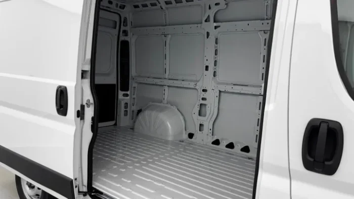 Peugeot BOXER FOURGON BOXER FGN TOLE 3.3 T L2H2 140 S&S BVM6 – Image 8