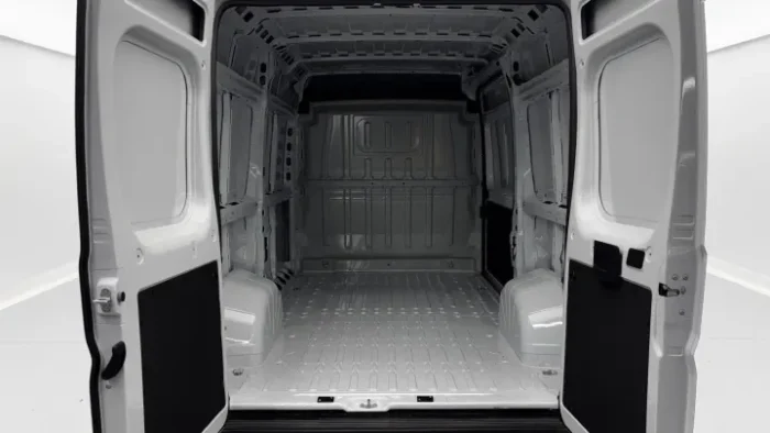 Peugeot BOXER FOURGON BOXER FGN TOLE 3.3 T L2H2 140 S&S BVM6 – Image 9