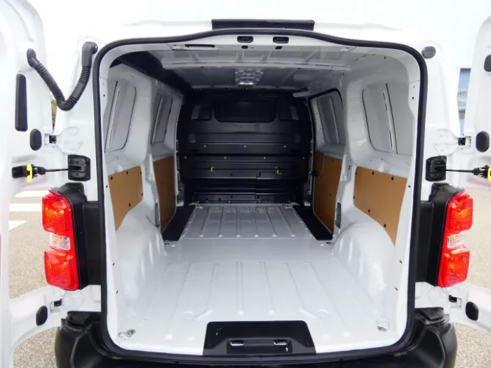 Peugeot EXPERT FOURGON NOUVEAU M BLUEHDI 120 S&S BVM6 – Image 8