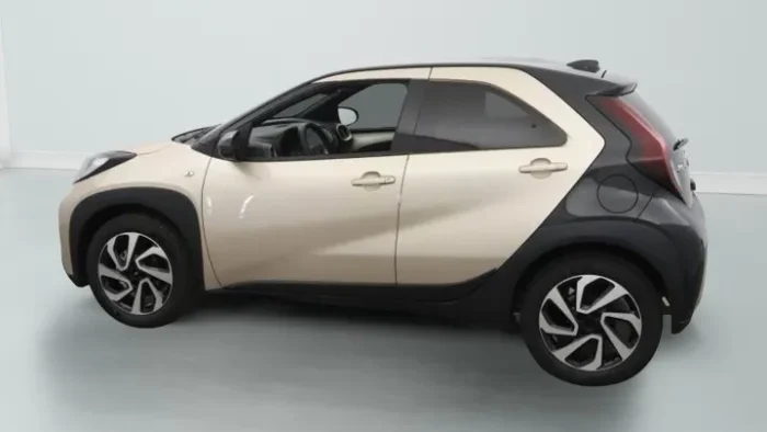 Toyota AYGO X 1.0 VVT-I 72CH TEAM PLAYER – Image 3