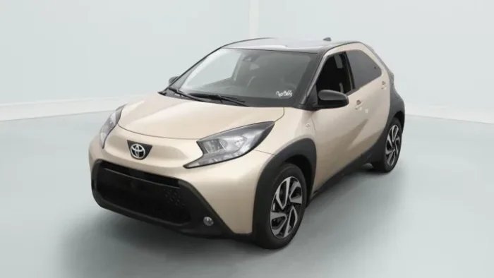 Toyota AYGO X 1.0 VVT-I 72CH TEAM PLAYER – Image 1