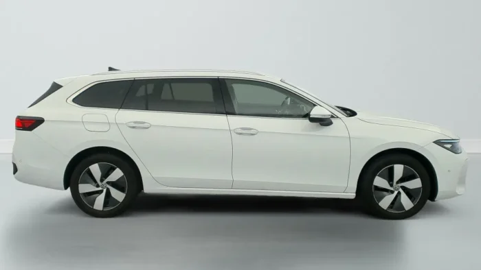 Volkswagen Passat SW Nouvelle 1.5 ETSI OPF 150 DSG7 LIFE PLUS – Image 8