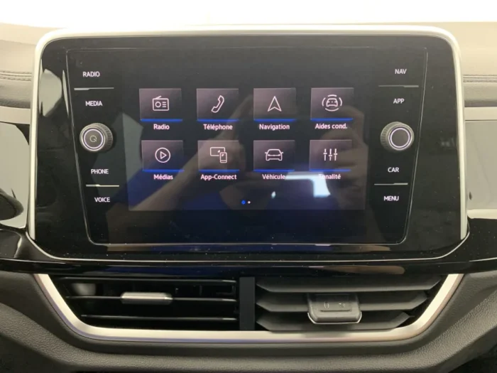 Volkswagen T-roc 1.5 TSI EVO2 150 Start/Stop DSG7 R-Line Edition – Image 24